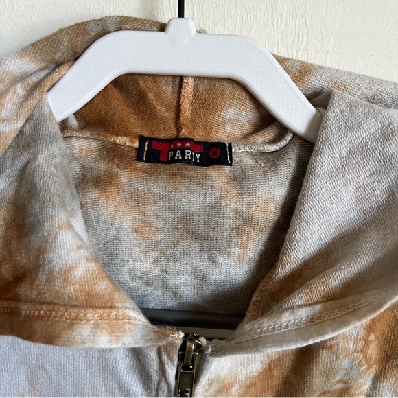T-Party Grey and Taupe Zip-Up Long Sleeve hoodie S - Picture 2 of 8